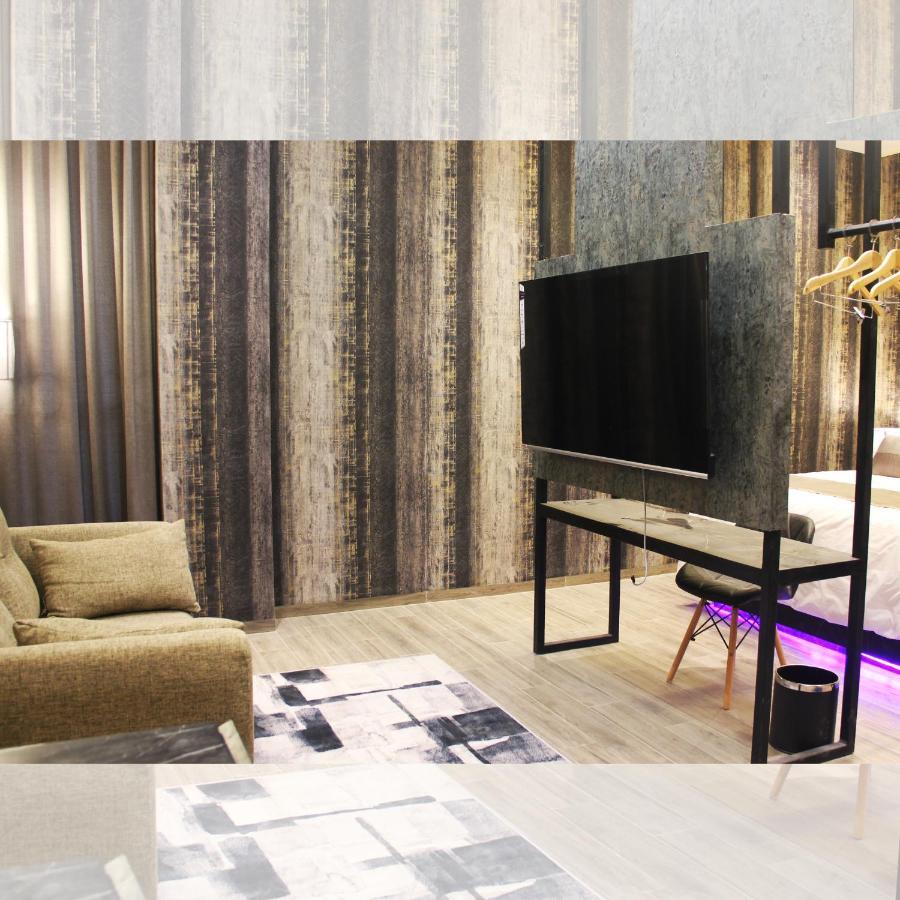 De Paris 4*